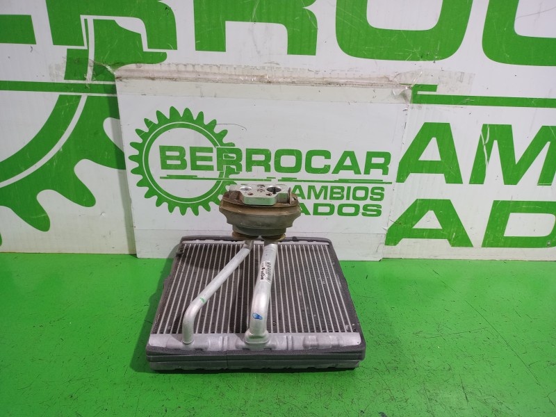 Recambio de evaporador aire acondicionado para seat ibiza (6j5) emoción referencia OEM IAM U6217001  