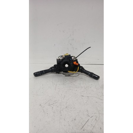 Recambio de mando multifuncion para toyota yaris (_p9_) 1.33 vvt-i (nsp90_) referencia OEM IAM 843060D070  