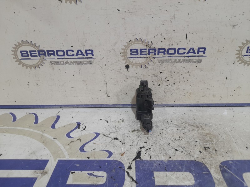 Recambio de electrovalvula para peugeot 208 1.6 blue-hdi fap referencia OEM IAM 9811643880  