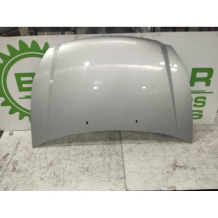 Recambio de capot para kia carnival 2.9 crdi cat referencia OEM IAM 664004D010  