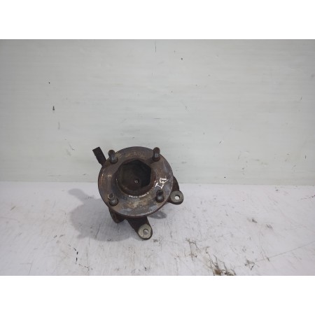 Recambio de mangueta delantera izquierda para ford sierra berlina brillant referencia OEM IAM 1652106  