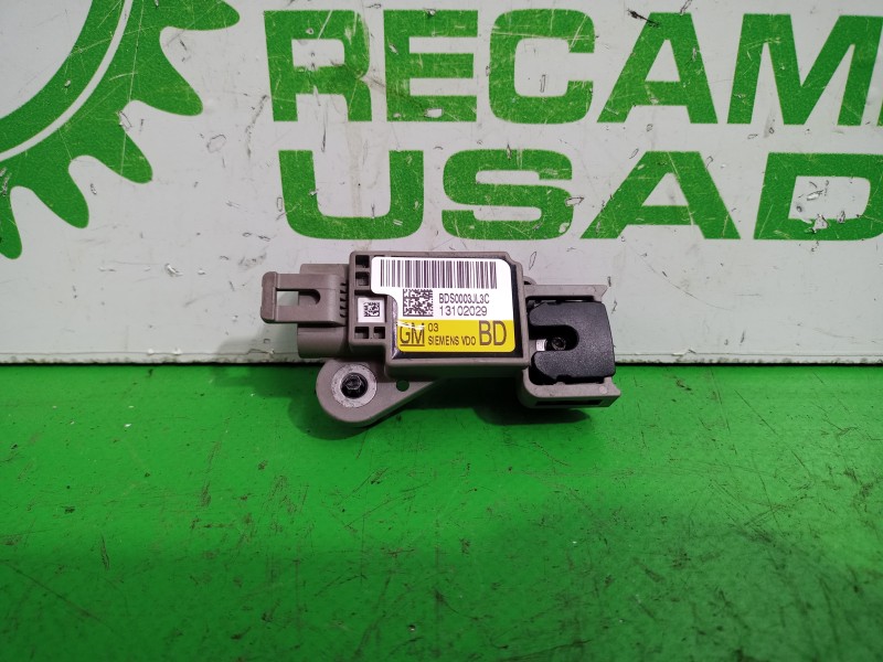 Recambio de sensor para opel vectra c berlina essentia referencia OEM IAM 13102029  