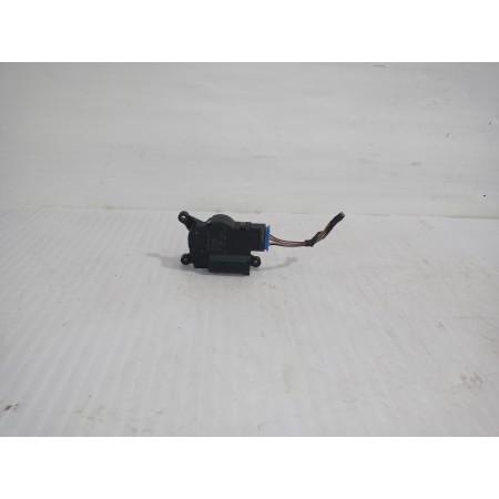 Recambio de motor apertura trampilla para volkswagen touran (5t1) advance bmt referencia OEM IAM 5Q0907511L  