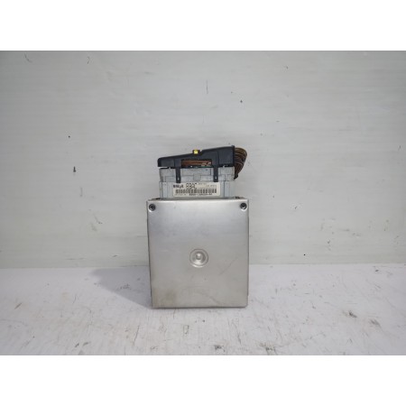 Recambio de centralita motor uce para ford sierra berlina brillant referencia OEM IAM 88BB12A650AC  