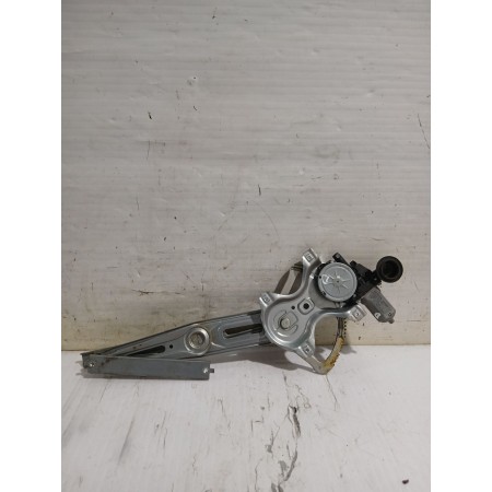 Recambio de elevalunas delantero derecho para toyota auris (_e15_) 1.33 dual-vvti (nre150_) referencia OEM IAM 6981002320  