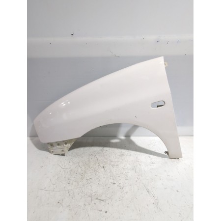 Recambio de aleta delantera izquierda para seat ibiza iii (6l1) 1.4 tdi referencia OEM IAM 6L0821021C  