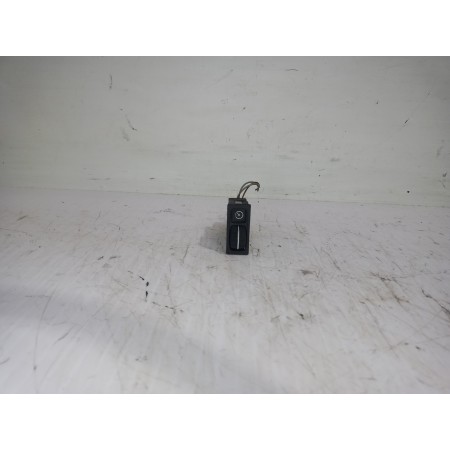 Recambio de interruptor para ford sierra berlina brillant referencia OEM IAM 81AG14488RFA  