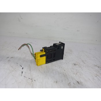 Recambio de interruptor para ford sierra berlina brillant referencia OEM IAM 81AG14488RFA  