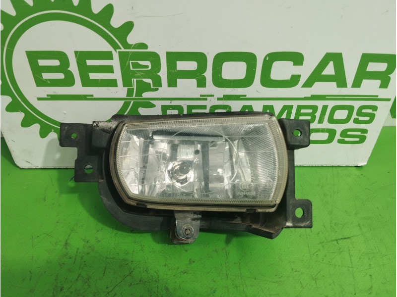 Recambio de faro antiniebla derecho para kia carnival 2.9 crdi cat referencia OEM IAM 922024D0  