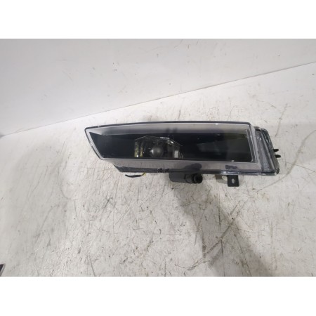 Recambio de faro antiniebla derecho para bmw 1 (e87) 120 d referencia OEM IAM 63177181288  