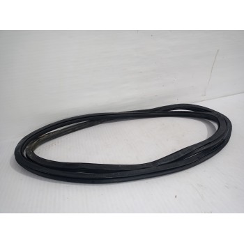 Recambio de goma contorno para volkswagen touran (5t1) advance bmt referencia OEM IAM 5TA867911B  