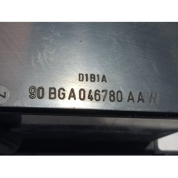 Recambio de moldura para ford sierra berlina brillant referencia OEM IAM 90BGA046780AAW  
