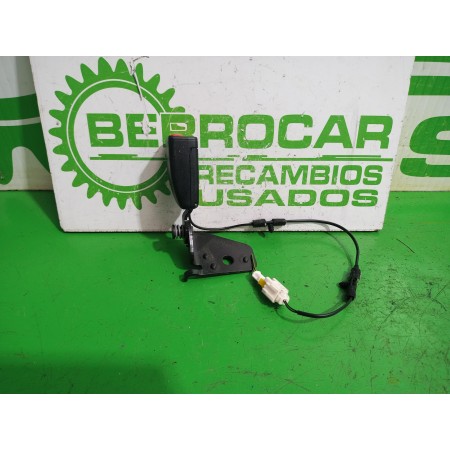 Recambio de enganche cinturon para peugeot 508 active referencia OEM IAM 6163908A  
