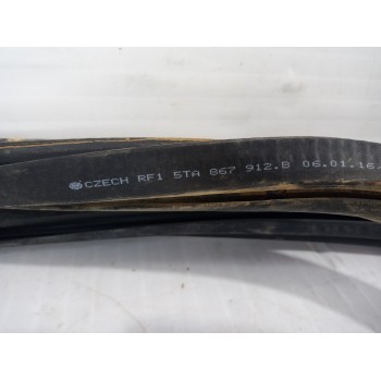 Recambio de goma contorno para volkswagen touran (5t1) advance bmt referencia OEM IAM 5TA867912B  