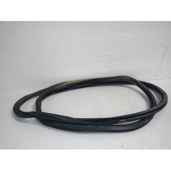 Recambio de goma contorno para volkswagen touran (5t1) advance bmt referencia OEM IAM 5TA867912B  