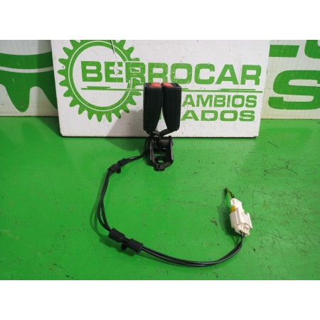 Recambio de enganche cinturon para peugeot 508 active referencia OEM IAM 6163907A  