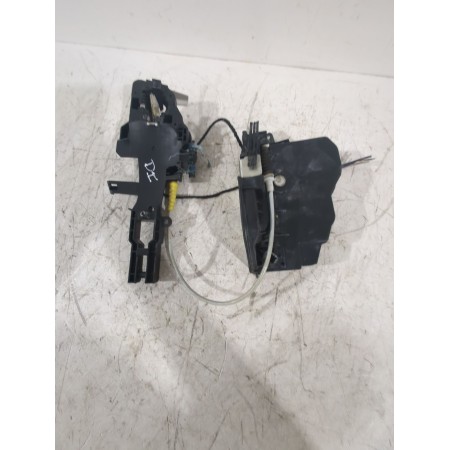 Recambio de cerradura puerta delantera izquierda para bmw 1 (e87) 120 d referencia OEM IAM 51217202143  
