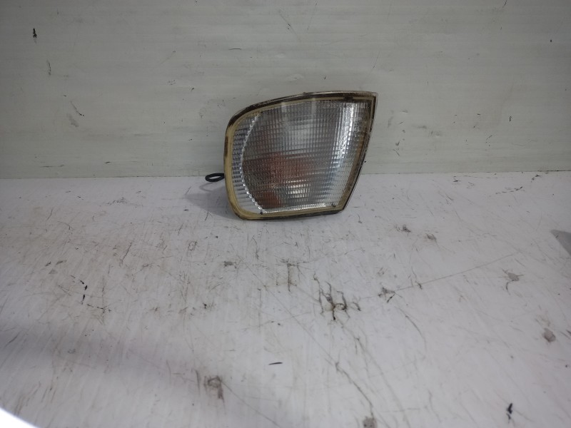 Recambio de faro antiniebla izquierdo para ford sierra berlina brillant referencia OEM IAM 183147BF  