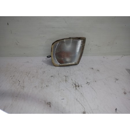 Recambio de faro antiniebla izquierdo para ford sierra berlina brillant referencia OEM IAM 183147BF  