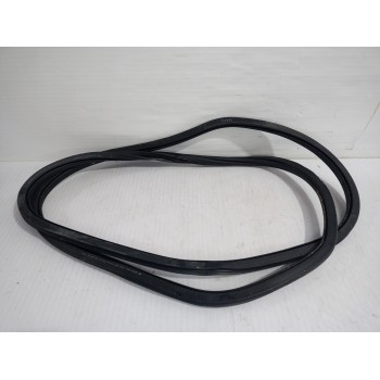 Recambio de goma contorno para volkswagen touran (5t1) advance bmt referencia OEM IAM 5TA867914B  