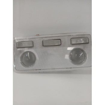 Recambio de luz interior para toyota yaris active referencia OEM IAM 812600D070  