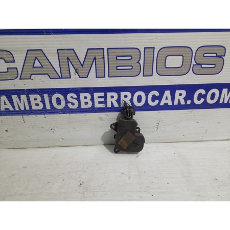 Recambio de motor apertura trampillas para renault laguna ii (bg0) 1.9 dci diesel fap referencia OEM IAM 52485222  