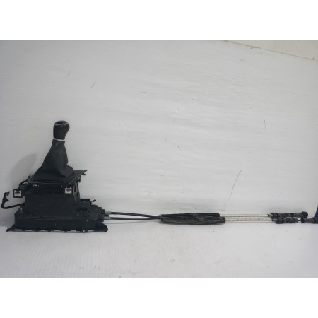 Recambio de palanca cambio para volkswagen touran (5t1) advance bmt referencia OEM IAM 5QA711049K  