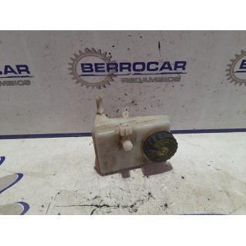 Recambio de bote liquido direccion para toyota yaris (ncp1/nlp1/scp1) 1.0 cat referencia OEM IAM O103949  