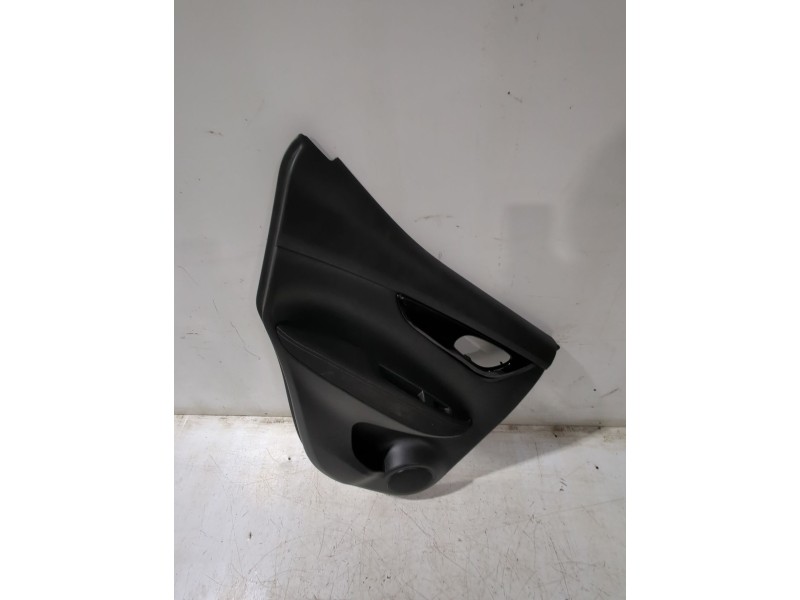 Recambio de guarnecido puerta trasera izquierda para nissan qashqai ii (j11, j11_) 1.5 dci referencia OEM IAM 829234EA1A  