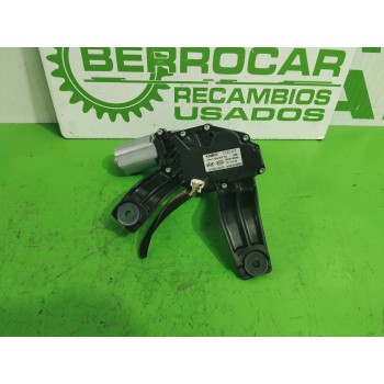 Recambio de motor limpia trasero para kia carnival 2.9 crdi cat referencia OEM IAM 987004D000  