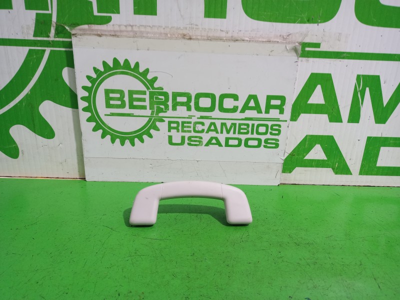 Recambio de asidero techo delantero derecho para volkswagen t-roc (d11) basis referencia OEM IAM 2G0857607  