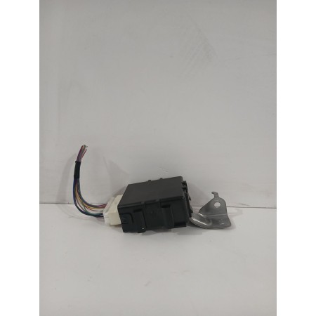 Recambio de modulo electronico para toyota yaris active referencia OEM IAM 859400D030  