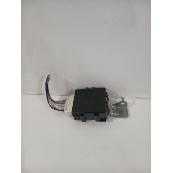 Recambio de modulo electronico para toyota yaris active referencia OEM IAM 859400D030  