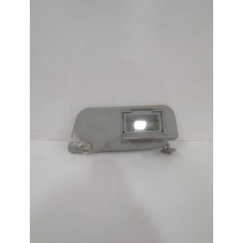 Recambio de parasol izquierdo para toyota yaris active referencia OEM IAM 743200DC70B0  