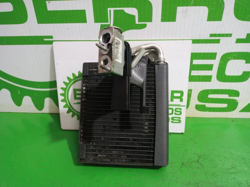 Recambio de evaporador aire acondicionado para peugeot 508 active referencia OEM IAM 52361690  