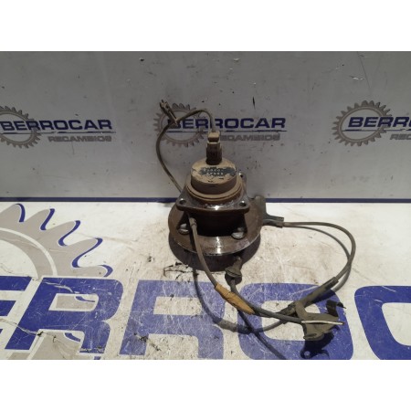 Recambio de mangueta trasera derecha para toyota corolla (e12) 1.4 turbodiesel cat referencia OEM IAM 8954402010  