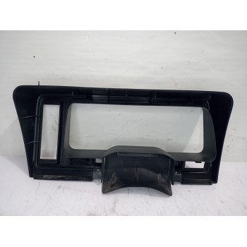 Recambio de moldura para ford sierra berlina brillant referencia OEM IAM 90BB10A883AAW  