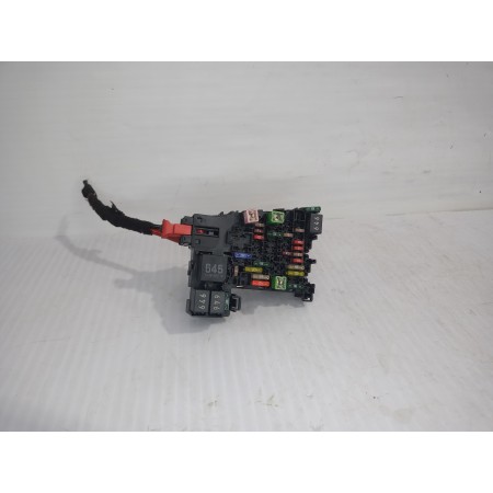 Recambio de caja reles / fusibles para volkswagen touran (5t1) advance bmt referencia OEM IAM 5Q0937615C  