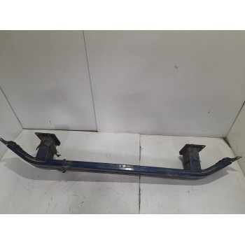 Recambio de refuerzo paragolpes delantero para mercedes-benz clase c (w203) berlina 2.2 cdi cat referencia OEM IAM A2036201034  