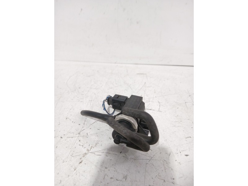 Recambio de valvula aire adicional para volkswagen polo iv (9n_, 9a_) 1.9 sdi referencia OEM IAM 1J0906627  