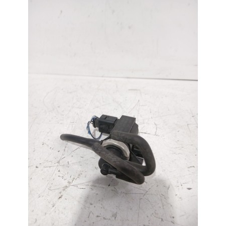 Recambio de valvula aire adicional para volkswagen polo iv (9n_, 9a_) 1.9 sdi referencia OEM IAM 1J0906627  