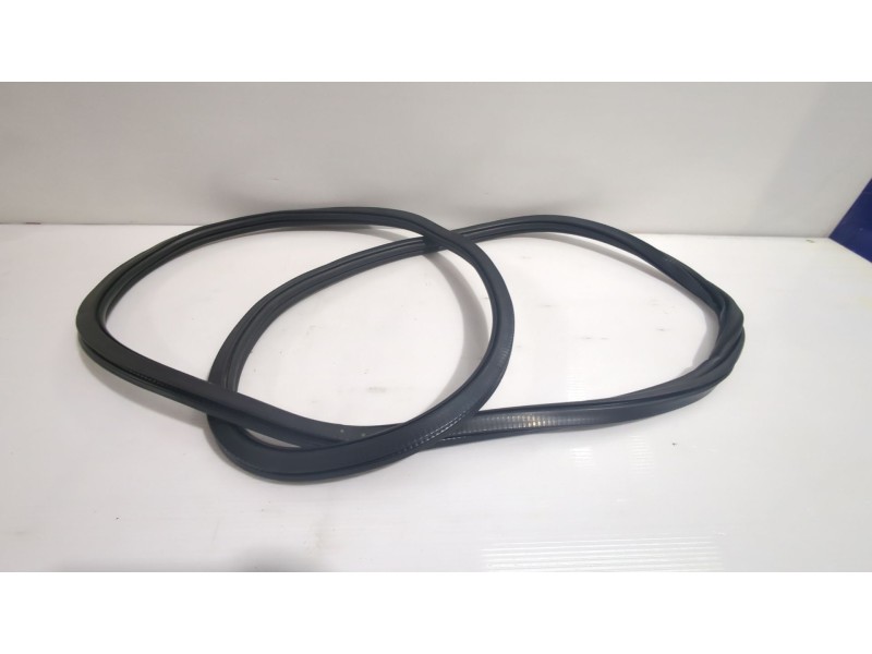 Recambio de goma contorno para volkswagen t-cross (c11, d31) 1.0 tsi referencia OEM IAM 2GM867913C  