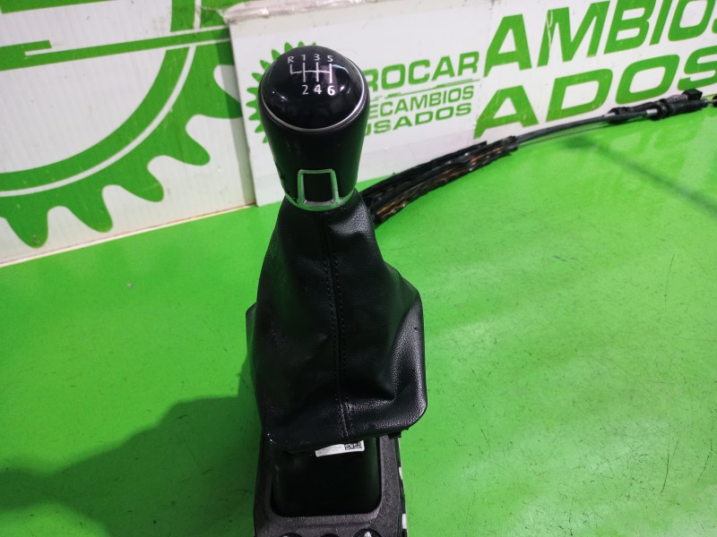 Recambio de palanca cambio para volkswagen t-roc (d11) basis referencia OEM IAM 5Q0711049BP  