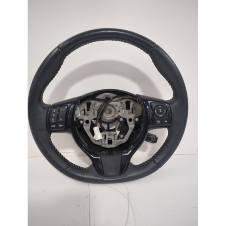 Recambio de volante para toyota yaris active referencia OEM IAM 45100OD49024  