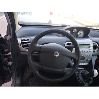 lancia ypsilon (101) del año 2006