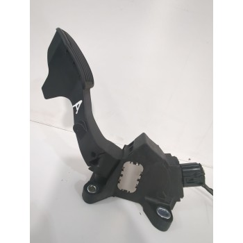 Recambio de pedal acelerador para toyota yaris active referencia OEM IAM 781100D120  