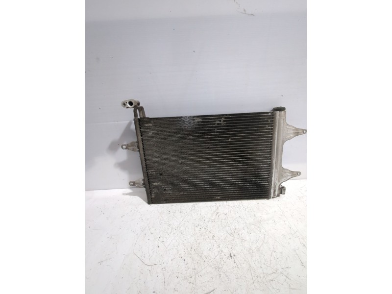 Recambio de condensador / radiador aire acondicionado para seat ibiza iii (6l1) 1.4 tdi referencia OEM IAM 6Q0820411K  