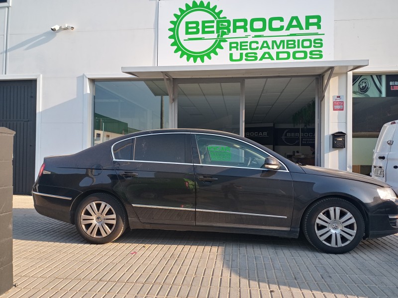 VOLKSWAGEN PASSAT BERLINA (3C2)