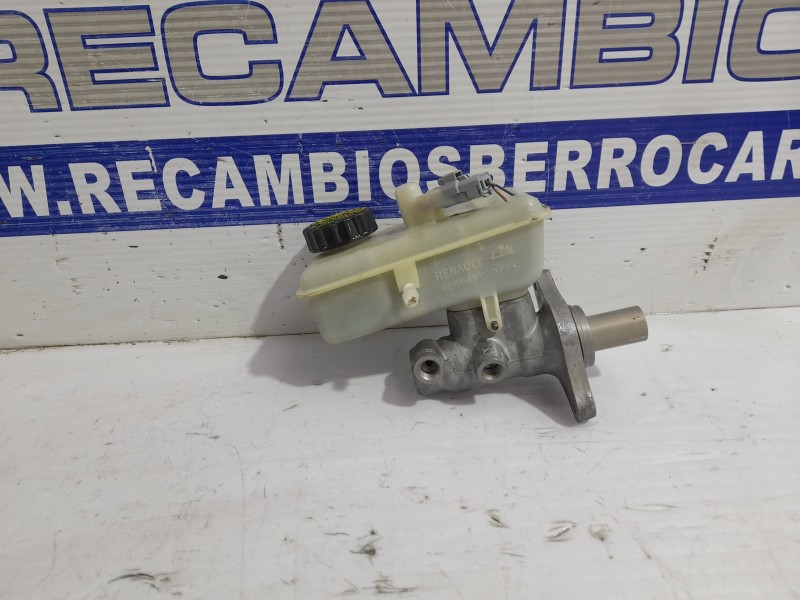 Recambio de bomba freno para renault laguna ii (bg0) 1.9 dci diesel fap referencia OEM IAM 03350884771  