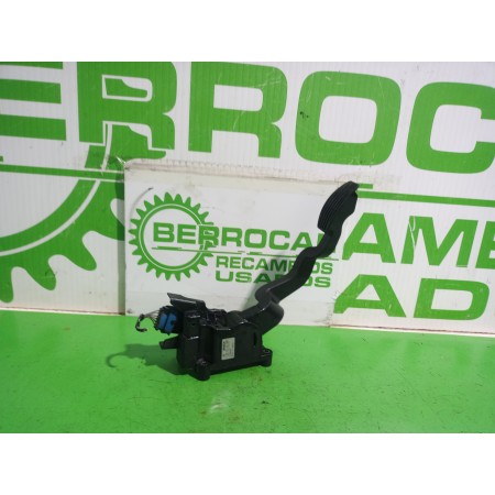 Recambio de pedal acelerador para fiat bravo (198) 1.9 dynamic multijet referencia OEM IAM 517856400  